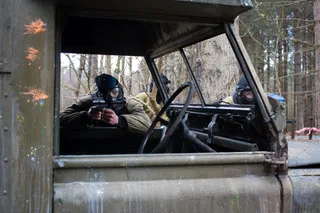 Players ambushing an ex-MOD vehicle on the Convoy Attack battlefield